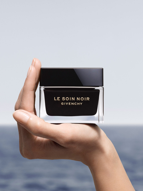 Krem do twarzy Givenchy Le Soin Noir przeciwstarzeniowy 50 ml (3274872427716) - obraz 7
