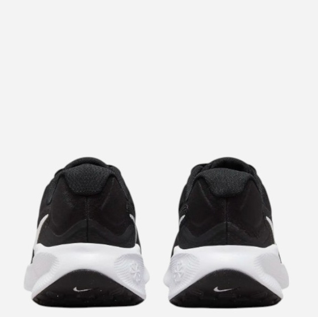 Buty do biegania damskie Nike Revolution 7 FB2208-003 39 24.5 cm Czarne (196969196066) - obraz 4