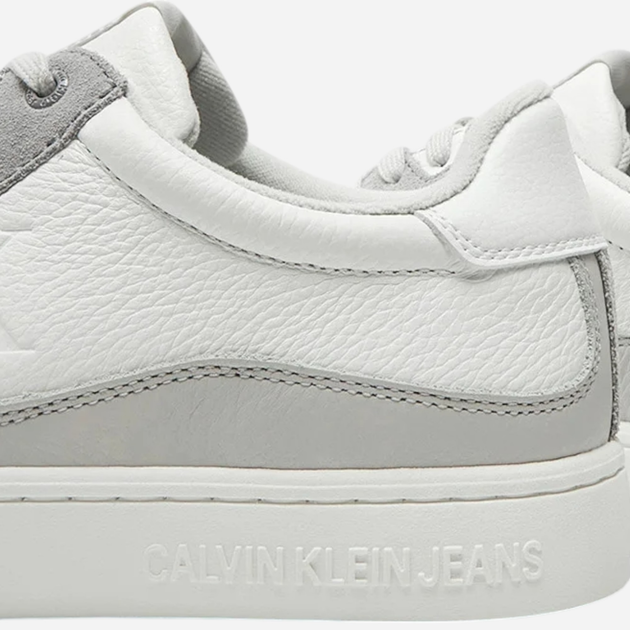 Sneakersy męskie skórzane Calvin Klein Jeans YM0YM01153-0IR 44 Białe (8721107093239) - obraz 6