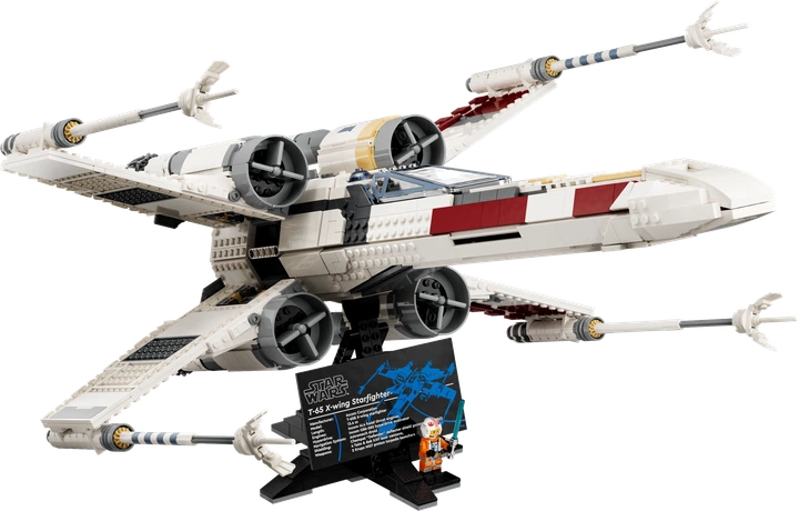 Конструктор LEGO Star Wars Истребитель X-Wing UCS 1949 деталей