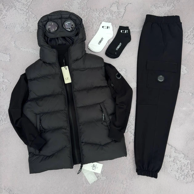 Чоловічий спортивний комплект (костюм, безрукавка+шкарпетки) C.P. Company S Чорний (KL-67) - Фото 1 Чоловічий спортивний комплект (костюм, безрукавка+шкарпетки) C.P. Company S Чорний (KL-67) - изображение 1
