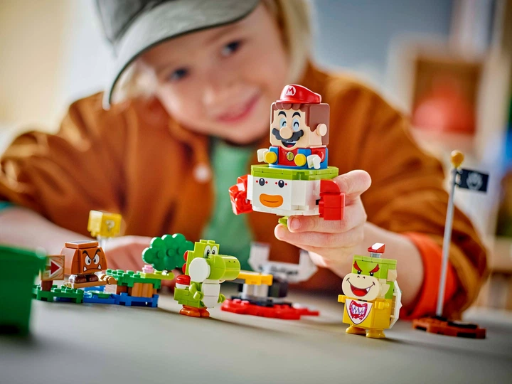 Конструктор LEGO Super Mario Приключения с интерактивной фигуркой