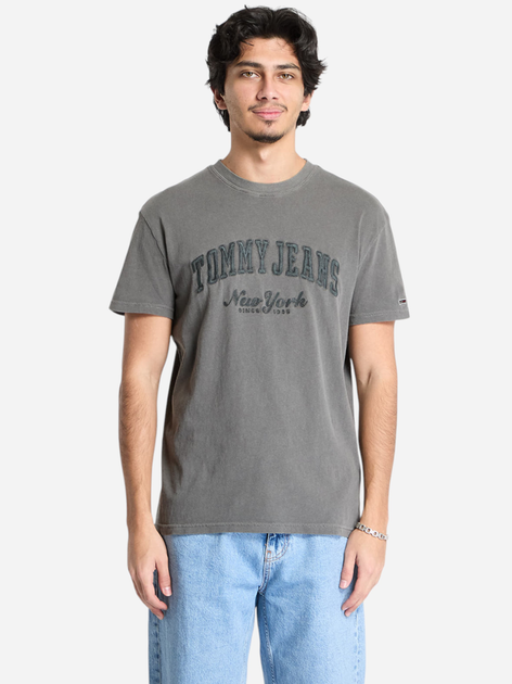 Футболка бавовняна чоловіча Tommy Jeans DM0DM20356-BDS S Темно-сіра (8720638437703) - зображення 1