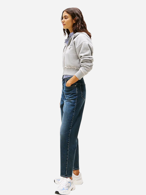 Jeansy mom fit damskie z wysokim stanem Tommy Jeans DW0DW19580-1BJ 31-32 Ciemnoniebieskie (8720638499497) - obraz 4
