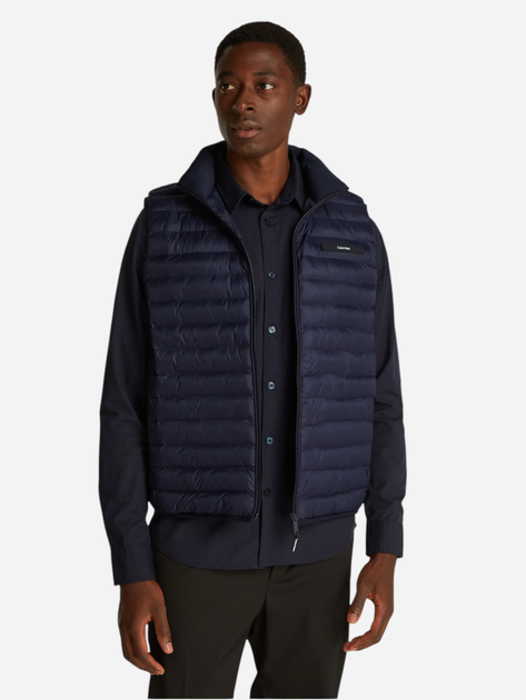 Теплий жилет чоловічий Calvin Klein K10K113470-CHW M Темно-синій (8721107144252) - зображення 1