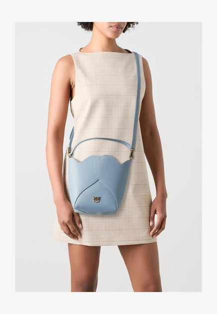 Сумка жіноча Pinko Heart Bucket Handbag ,Light Blue - изображение 5
