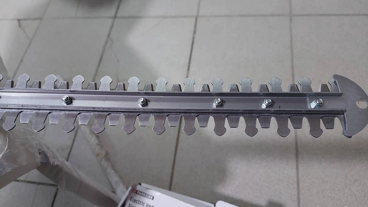Электрический кусторез PARKSIDE PHS 450 A1 (46 см, 450 Вт) - изображение 7