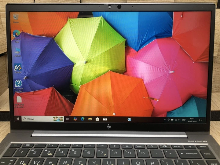 Ультрабук Б-класс HP ZBook Firefly 14 G8 / 14" (1920x1080) IPS / Intel Core i7-1185G7 (4 (8) ядра по 1.2 - 4.8 GHz) / 8 GB DDR4 / 512 GB SSD / Intel Iris Xe Graphics / WebCam б/у - изображение 3
