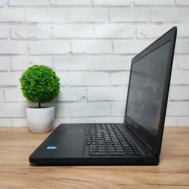 Ноутбук Б-клас Dell Latitude E5550 / 15.6" (1366x768) TN / Intel Core i5-5300U (2 (4) ядра по 2.3 - 2.9 GHz) / 8 GB DDR3 / 128 GB SSD / Intel HD Graphics 5500 / WebCam б/в - Фото 9 Ноутбук Б-клас Dell Latitude E5550 / 15.6" (1366x768) TN / Intel Core i5-5300U (2 (4) ядра по 2.3 - 2.9 GHz) / 8 GB DDR3 / 128 GB SSD / Intel HD Graphics 5500 / WebCam б/в - зображення 9