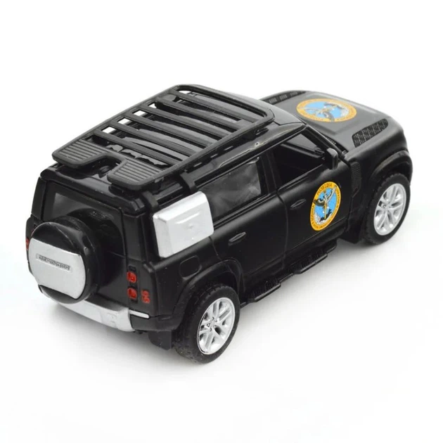 Автомодель серии "Шевроны Героев" Land Rover Defender 110 "ГУР МО" TechnoDrive 250364M - изображение 2