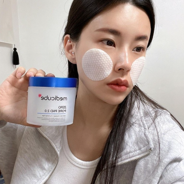 Пилинг пады для очистки и сужения пор Medicube Zero Pore Pads 2.0 70 шт - Фото 7 Пилинг пады для очистки и сужения пор Medicube Zero Pore Pads 2.0 70 шт - изображение 7