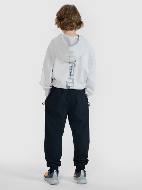 Spodnie dresowe chłopięce joggery 4F 4FJWSS25TTROM1136-20S 128 cm Czarne (5905700500797) - obraz 4