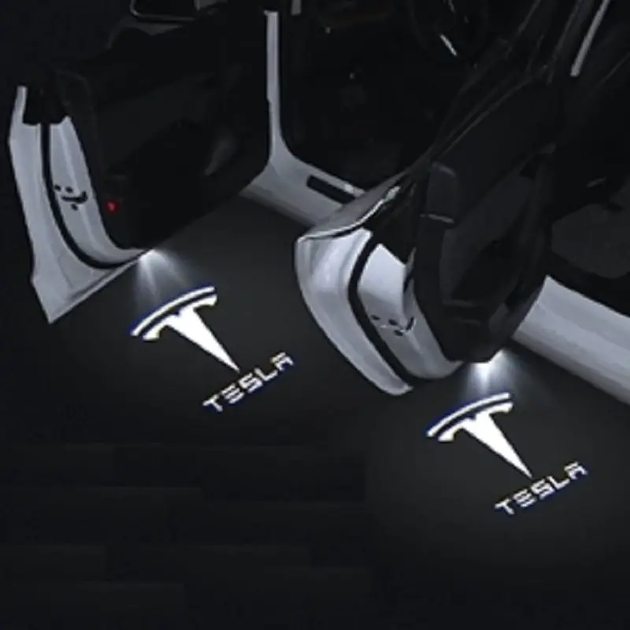 Подсветка двери с логотипом Tesla - изображение 3