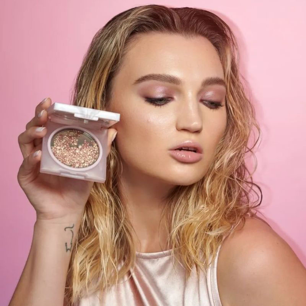 Rozświetlacz do twarzy Huda Beauty Rose Quartz 6 g (6291106039214) - obraz 4