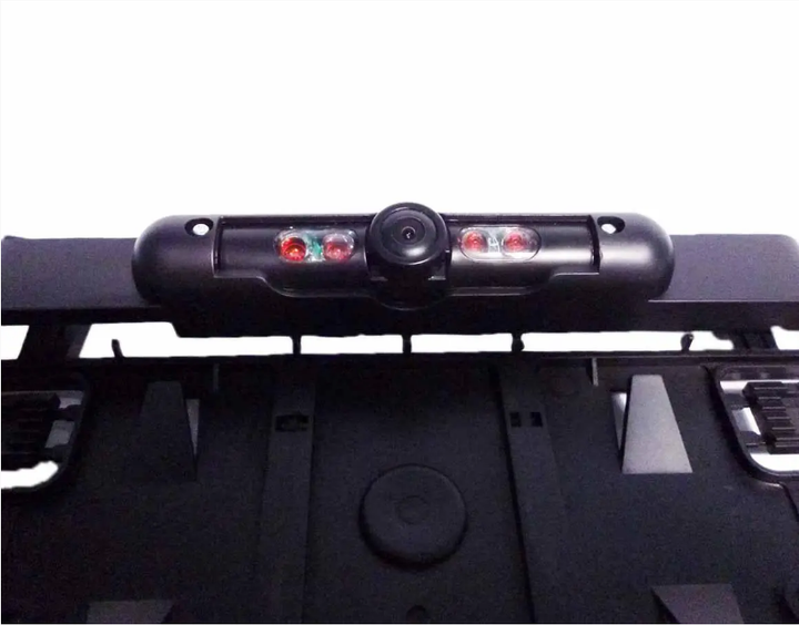 Рамка для номера с беспроводной камерой UKC Car Cam Wireless - изображение 2