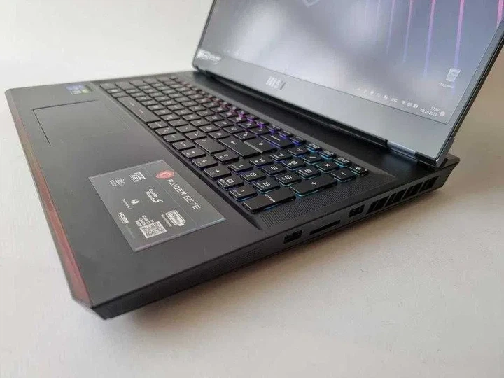 Ноутбук MSI GE76 RAIDER 12UG I9 12900HK/RTX 3080/RAM 16GB/SSD 1TB/WIN 11 Б\В - Фото 2 Ноутбук MSI GE76 RAIDER 12UG I9 12900HK/RTX 3080/RAM 16GB/SSD 1TB/WIN 11 Б\В - изображение 2