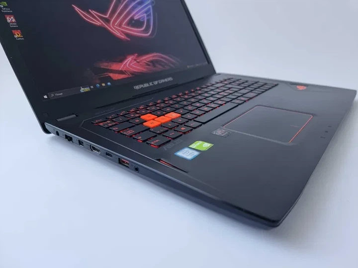 Ноутбук Asus ROG Strix GL702VM i5 6300H/GTX 1060/RAM 16GB/SSD 128+1TB Б\В - зображення 2