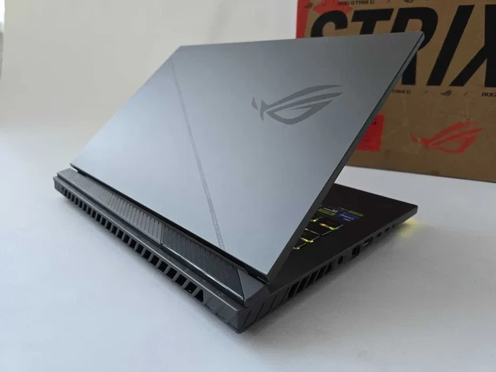 Ноутбук Asus ROG Strix G16 (2023) I7 13650HX/RTX 4060/RAM 16GB/SSD 512GB/240Hz Б\В - зображення 6