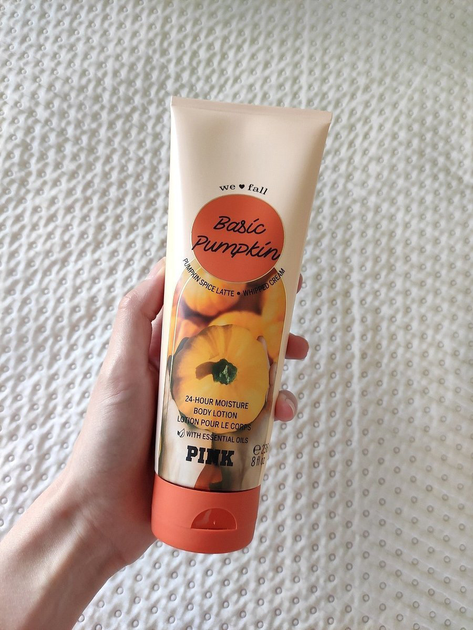 Лосьйон для тіла Victoria's Secret Basic Pumpkin 236 мл (667556710267) - зображення 4