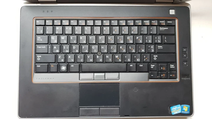 Ноутбук Dell Latitude E6420 / 14" (1600x900) TN / Intel Core i7-2620M (2 (4) ядра по 2.7 - 3.4 GHz) / 8 GB DDR3 / 256 GB SSD / Intel HD Graphics 3000 / WebCam б/у - изображение 3
