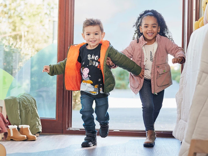 Свитшот плюшевый для девочки Lupilu LYCRA® 431183 122-128 см (6-8 years) Розовый - изображение 4