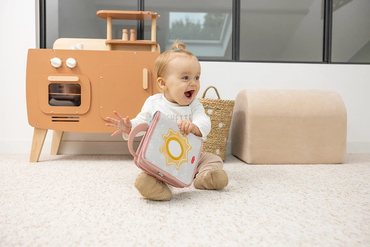 Розвиваюча книжка Tiny Love Країна єдинорога (1119400458) - зображення 4