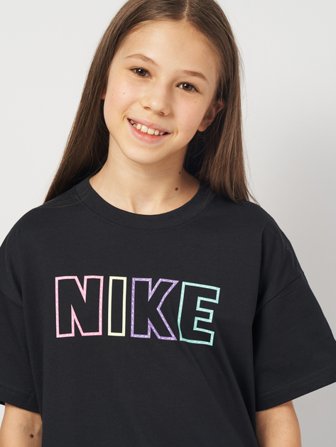 Підліткова футболка для дівчинки Nike Sportswear Essential FZ5561-010 M (137-147 см) Чорна (197596660548) - зображення 4
