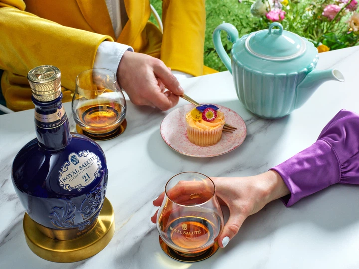 Віскі Royal Salute 21 рік витримки 0.7 л 40% в подарунковій