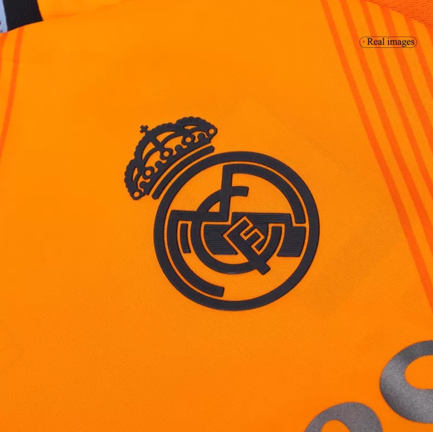 Дитяча футбольна форма Adidas Mbappé №9 Real Madrid 2024-2025, розмір 22 (зріст 125-130 см), помаранчева - зображення 6
