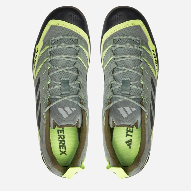 Чоловічі кросівки для туризму adidas Terrex Swift Solo 2 IE8052 42 Зелений/Чорний (4066763514358) - зображення 5