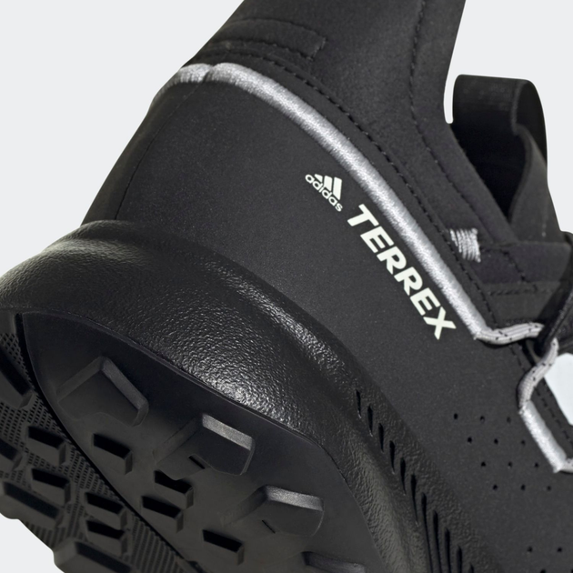 Чоловічі кросівки для туризму adidas Terrex Voyager 21 FZ2225 44.5 (10UK) 28.5 см Чорні (4062065960749) - зображення 8