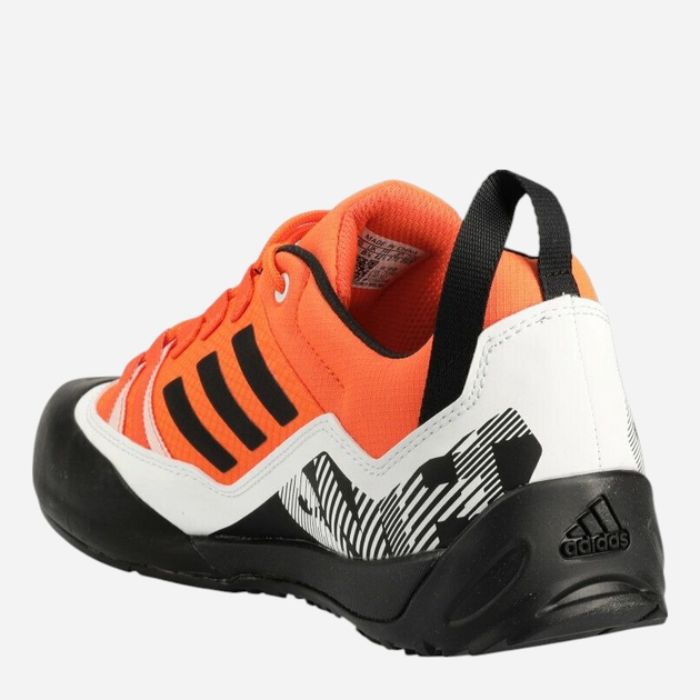 Чоловічі кросівки для туризму adidas Terrex Swift Solo 2 HR1302 46.5 Помаранчеві (4066749956462) - зображення 3