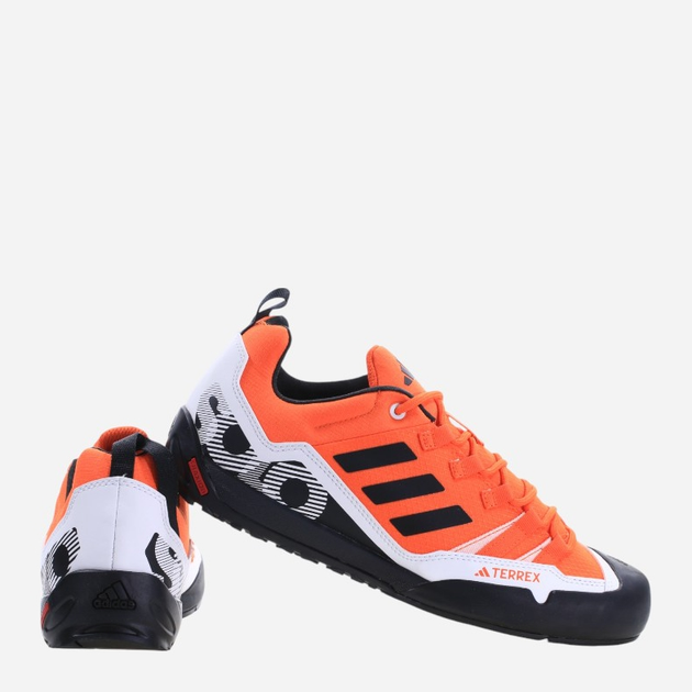 Чоловічі кросівки для туризму adidas Terrex Swift Solo 2 IE6902 46.5 Помаранчевий/Чорний (4066746369005) - зображення 4