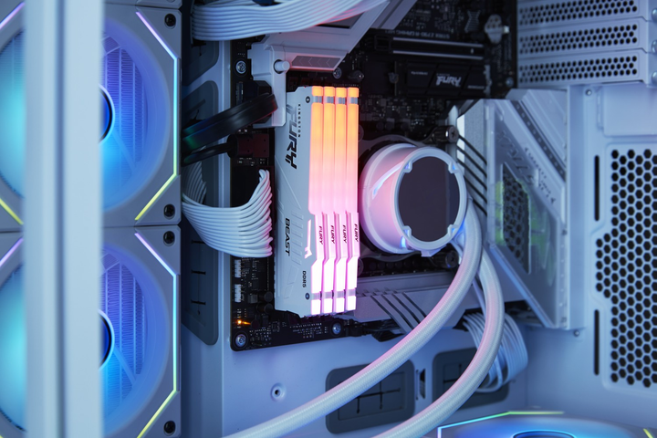 Оперативна пам'ять Kingston Fury DDR5-6000 32768MB PC5-48000 (Kit of 2x16384) Beast RGB White (KF560C36BWE2AK2-32) - зображення 5