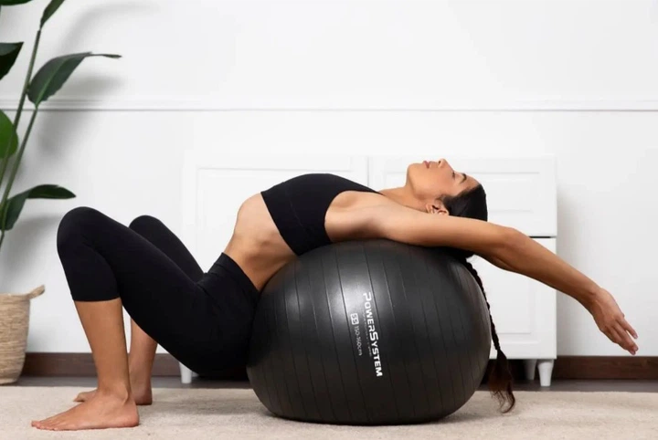 Мяч для фитнеса (фитбол) Power System PS-4012 Ø65 cm PRO Gymball Black (4012BK-0) - Фото 8 Мяч для фитнеса (фитбол) Power System PS-4012 Ø65 cm PRO Gymball Black (4012BK-0) - изображение 8