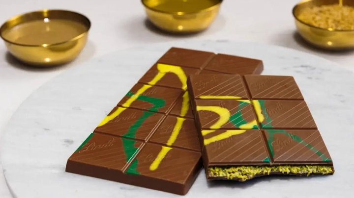 Lindt Dubai Style Chocolate 3本入り Lindt Dubai Style 3-pack Cadeau verpakking
