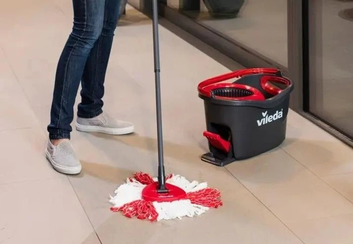 Набір для прибирання Відро та Швабра Vileda 163422 TURBO 2в1 Microfibre - Фото 4 Набір для прибирання Відро та Швабра Vileda 163422 TURBO 2в1 Microfibre - изображение 4