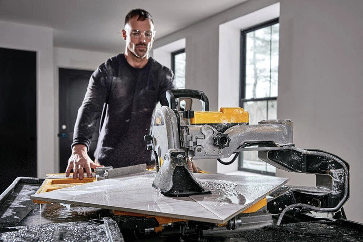 Плиткорез настольный сетевой DeWALT D36000 - изображение 6