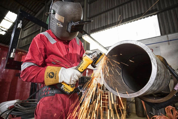 Акумуляторна безщіткова кутова шліфмашина болгарка DeWALT DCG405P3 - зображення 5