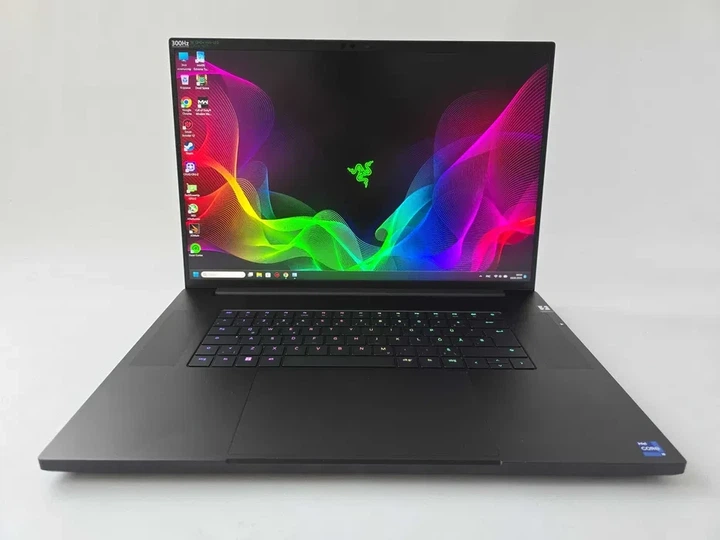 Ноутбук Razer Blade 18 (2024) I9 14900HX/RTX 4080/RAM 32GB/MiniLED 300Hz Б\В - Фото 1 Ноутбук Razer Blade 18 (2024) I9 14900HX/RTX 4080/RAM 32GB/MiniLED 300Hz Б\В - зображення 1