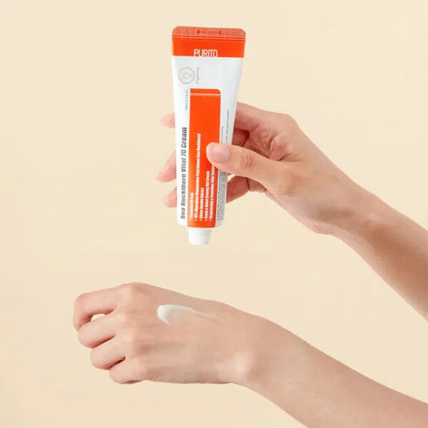 Витаминный осветляющий крем с облепихой Purito Seoul Sea Buckthorn Vital 70 Cream 50 мл - изображение 2