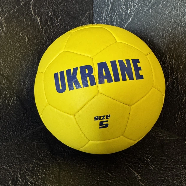 Мяч футбольный ZELART UKRAINE 5 FB-9535 сшит вручную - изображение 5