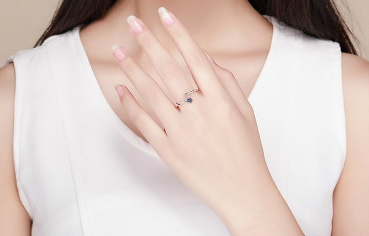 Серебряное кольцо "Луна и звезда" 54 077-11135 - Фото 2 Серебряное кольцо "Луна и звезда" 54 077-11135 - изображение 2