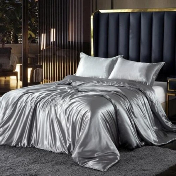 Атласное Серебряное полуторное постельное белье Moka Textile 145*210 - Фото 2 Атласное Серебряное полуторное постельное белье Moka Textile 145*210 - изображение 2