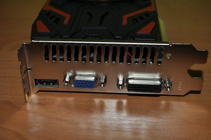 Дискретная видеокарта nVidia GeForce GTX 550 Ti, 4 GB GDDR5, 128-bit / VGA, DVI, HDMI - изображение 5