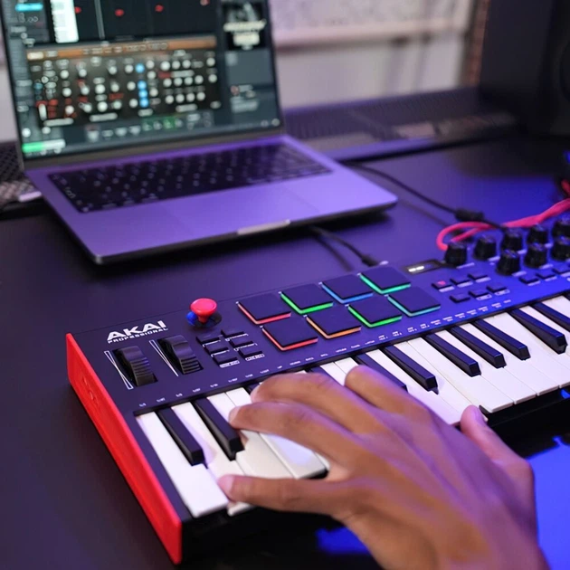 MIDI-клавиатура Akai MPK Mini Plus – фото, отзывы, характеристики