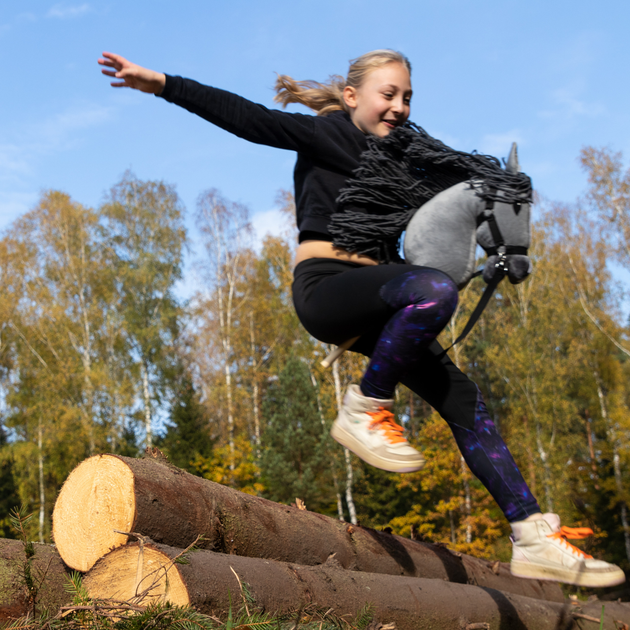 Великий кінь на палиці Hobby Horse Skippi з недоуздком і віжками Сірий (5906660867043) - зображення 9