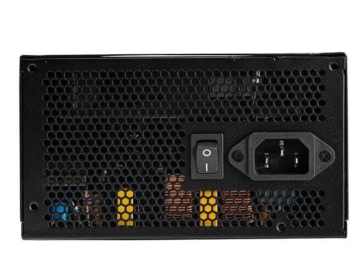 Блок живлення Chieftec 850W Gold (GPX-850FC) - Фото 4 Блок живлення Chieftec 850W Gold (GPX-850FC) - зображення 4