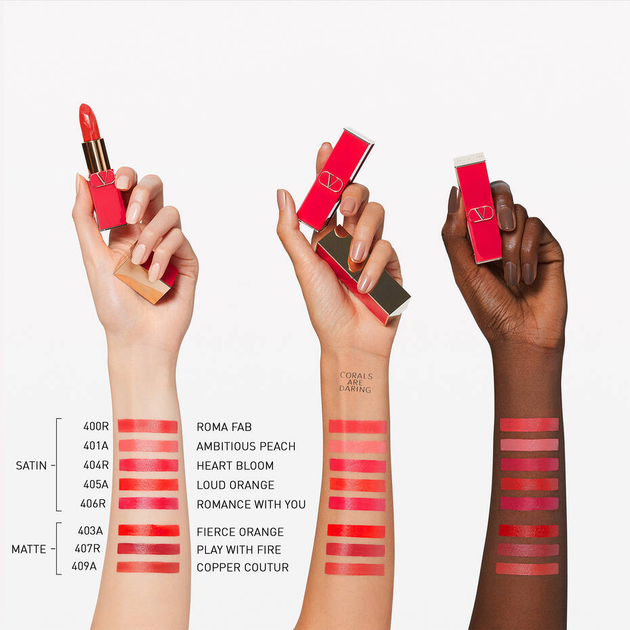 Помада для губ Valentino Rosso Valentino матова 403A Fierce Orange 3.4 г (3614273229142) - зображення 4