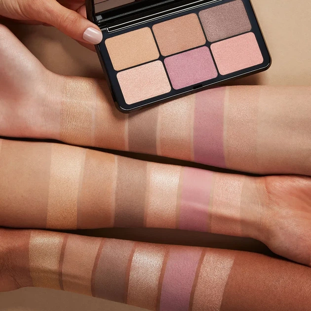Палітра для контурингу обличчя Irresistible Total Look Kiko Milano, 01 Light-Medium - изображение 4